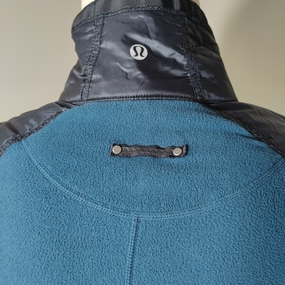 Lululemon Bundle Up Jacket Black Alberta Lake 4 - Picture 7 of 10